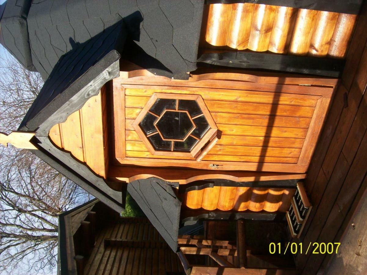 Appartamento The Hobbit House Fort William Esterno foto